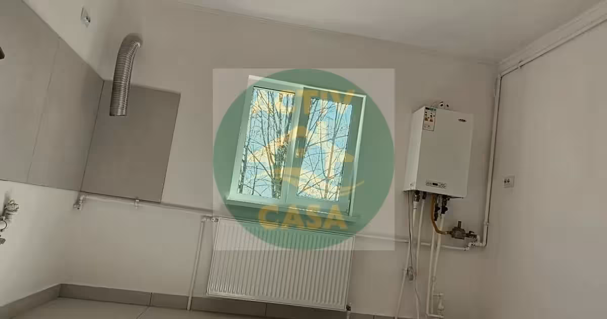 Apartament de vânzare cu 3 camere în Roman