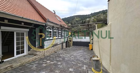 Casă Rășinari