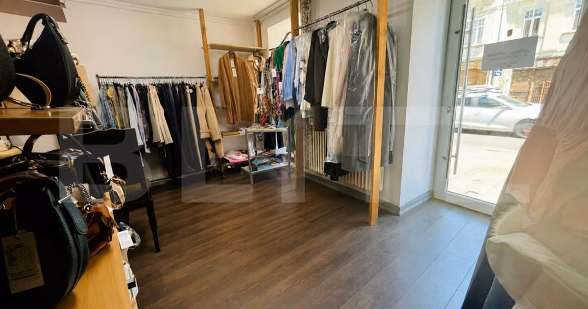 Spațiu comercial de vânzare de 50.00 mp, în zona Centrul Istoric, Brașov