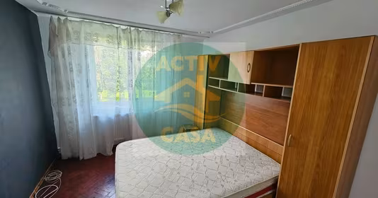 Apartament Est