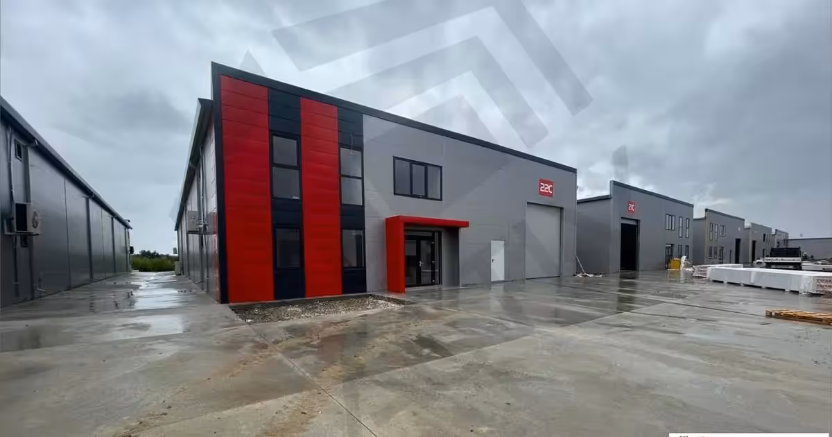 Spațiu industrial de vânzare 1600 mp în zona Nord-Vest, Sector 4