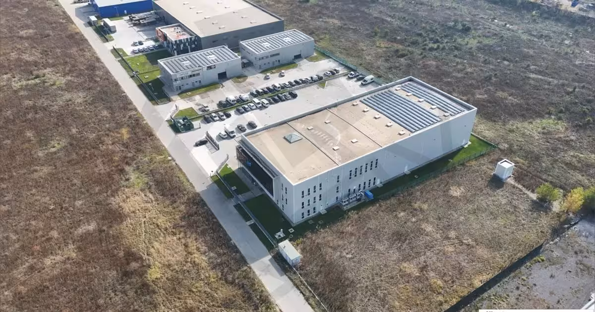 Spațiu industrial de vânzare 3624 mp în zona Est, Sector 3
