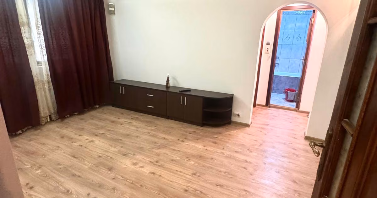 Apartament de vânzare cu 2 camere în zona Pantelimon, Sector 2