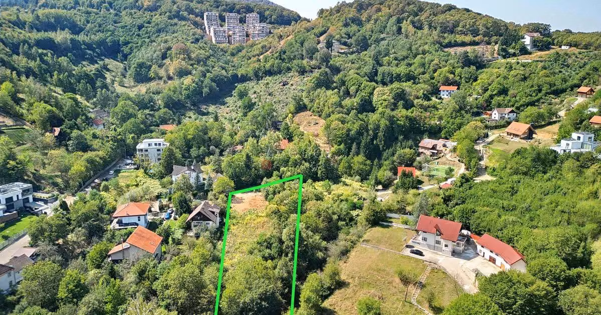 Teren Construcții intravilan de vânzare de 2300 mp, în zona Schei, Brașov