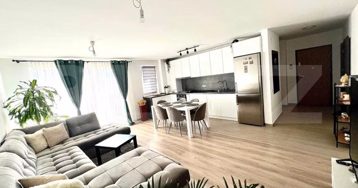 Apartament de vânzare cu 2 camere, mobilat în zona Răcădău, Brașov