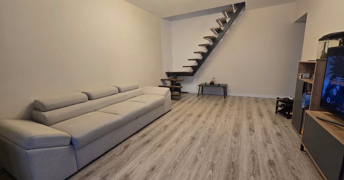 Apartament de vânzare cu 4 camere, mobilat în zona Popas Păcurari, Iași