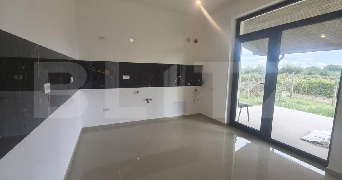 Casă individuală de vânzare cu 3 camere în zona Dancu, Iași