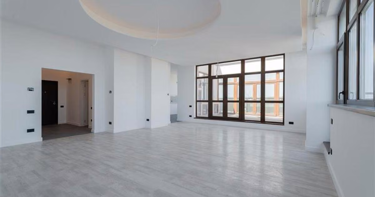 Penthouse de vânzare cu 3 camere în zona Copou, Iași