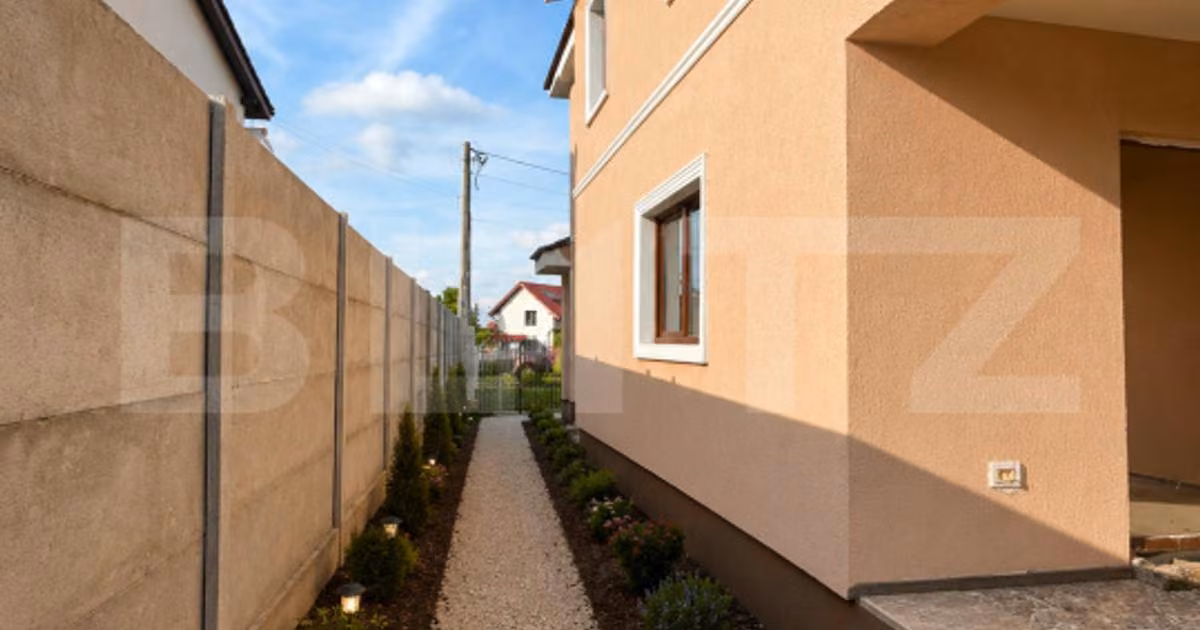 Duplex de vânzare cu 5 camere în Dumbrăvița