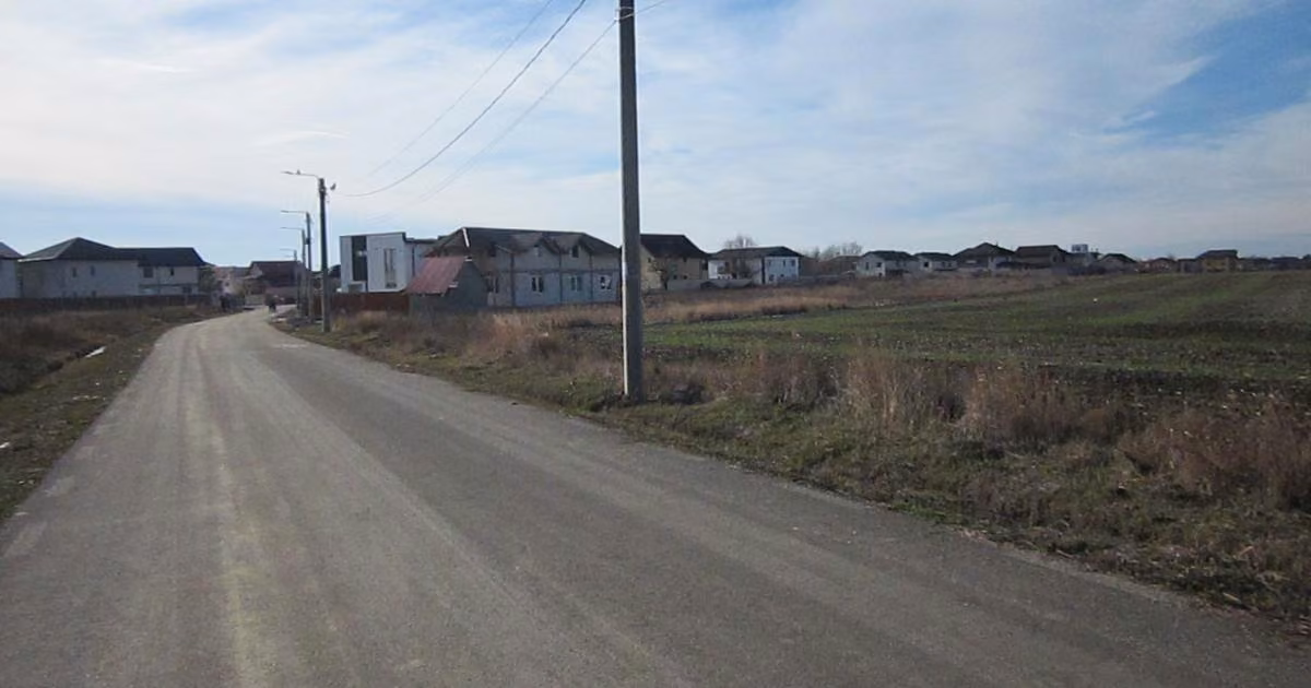 Teren Construcții intravilan de vânzare de 447 mp, în Domnești