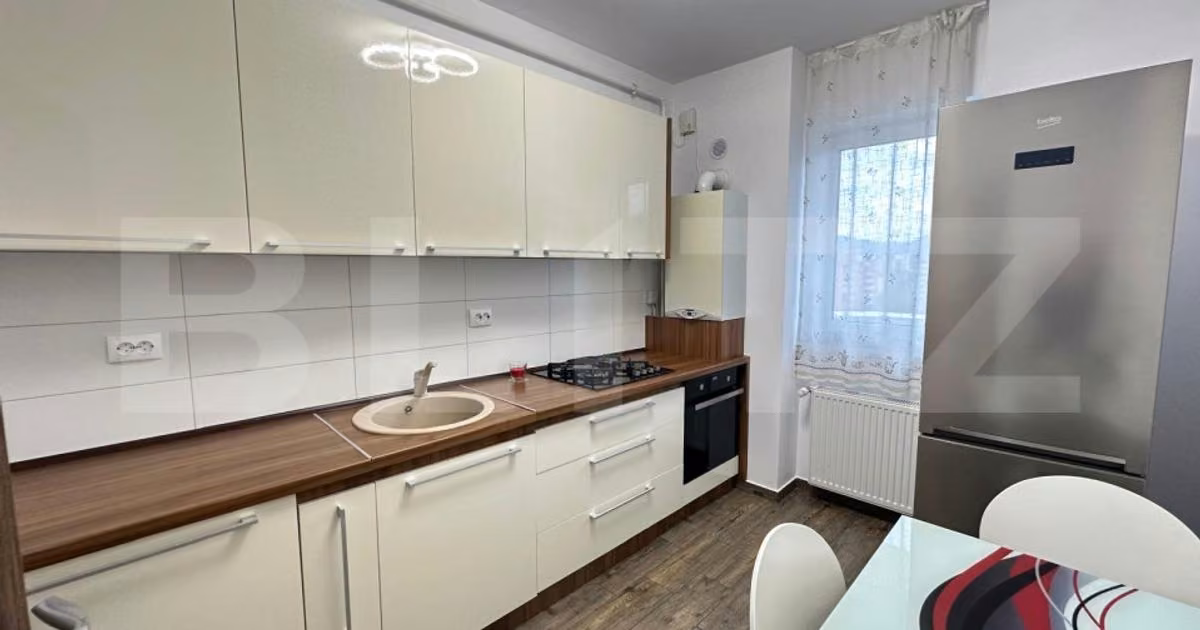 Apartament de vânzare cu 2 camere, mobilat în zona Răcădău, Brașov