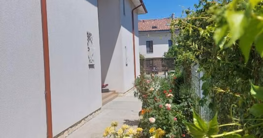 Casă Central