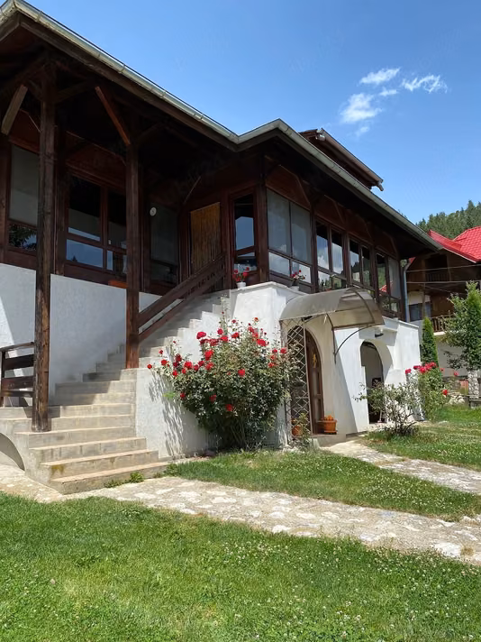 Casă Podu Dambovitei