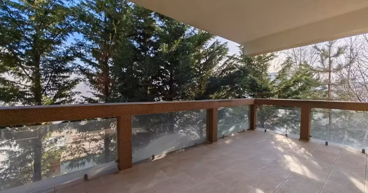 Apartament de vânzare cu 3 camere în zona Iancu Nicolae, Sector 1