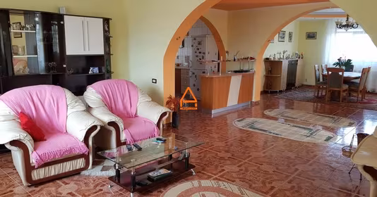 Casă Bucium