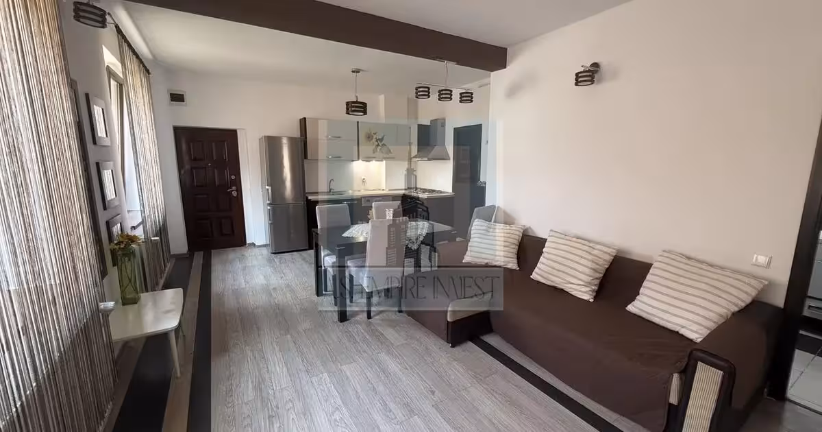 Apartament de vânzare cu 3 camere, mobilat în zona Centrul Istoric, Brașov
