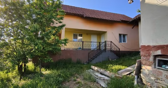 Casă Moșteni