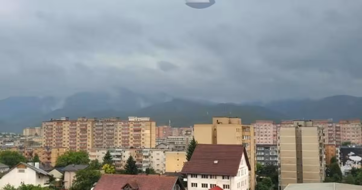 Garsonieră de vânzare, mobilată în zona Județean, Brașov