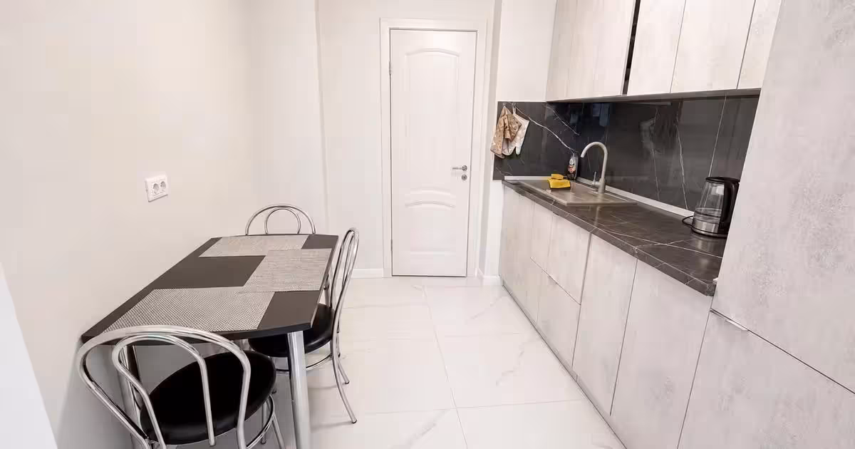 Apartament de închiriat cu 2 camere, mobilat în zona Casa de Cultură, Constanța