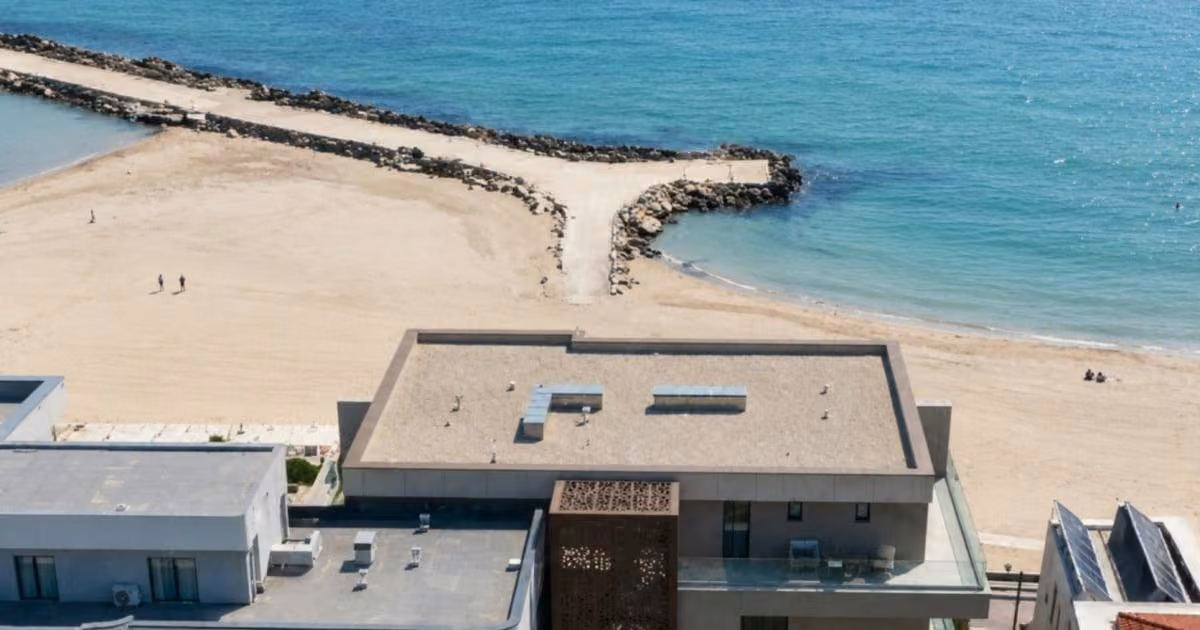 Spațiu comercial de vânzare 1940 mp în Eforie Nord