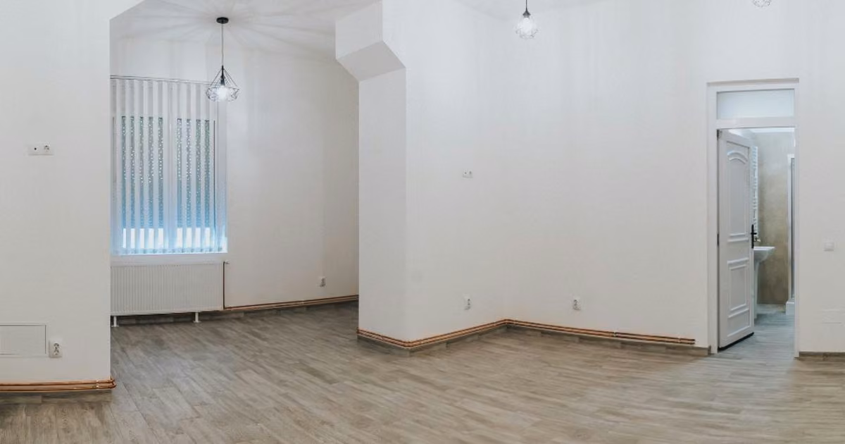 Birou de vânzare 62 mp în zona Ultracentral, Oradea