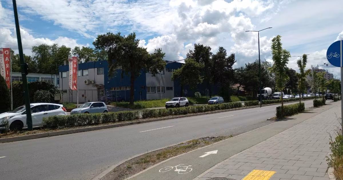 Spațiu industrial de vânzare 2378 mp în zona Mureșeni, Târgu Mureș