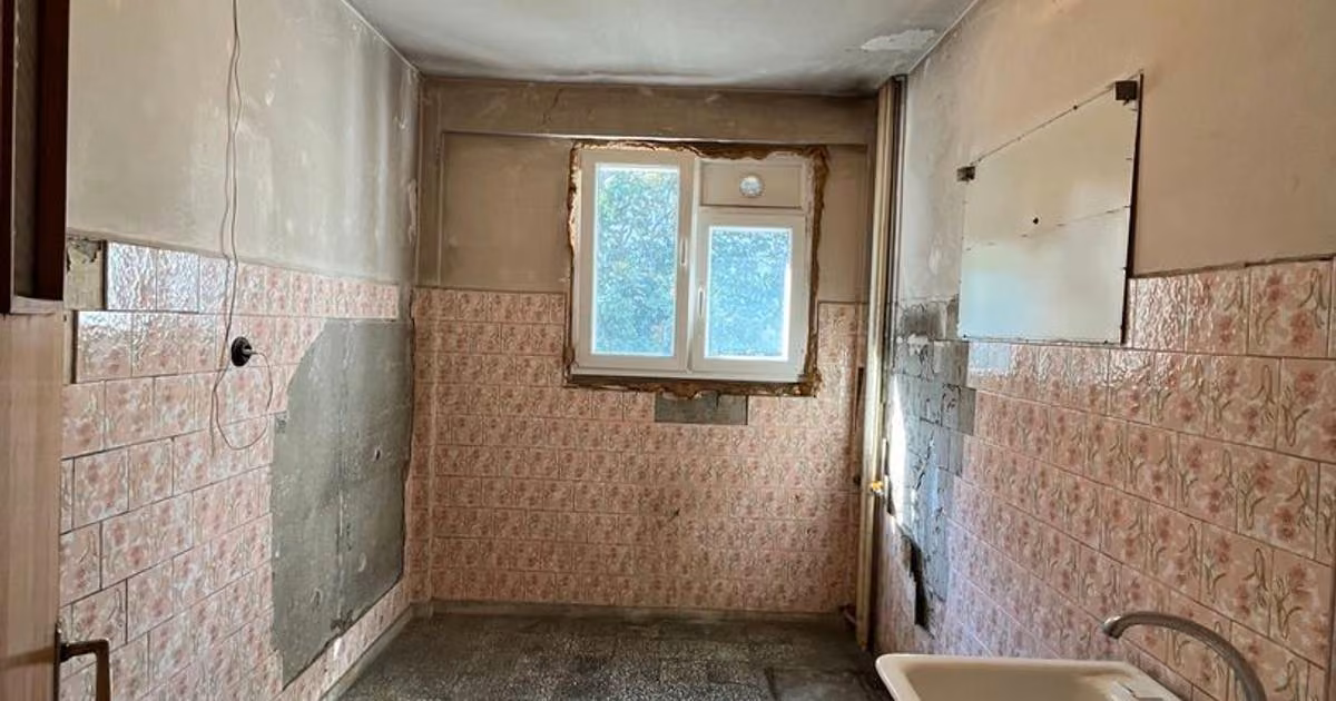 Apartament de vânzare cu 2 camere în zona Titan, Sector 3