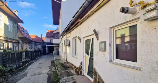 Garsonieră Blumăna