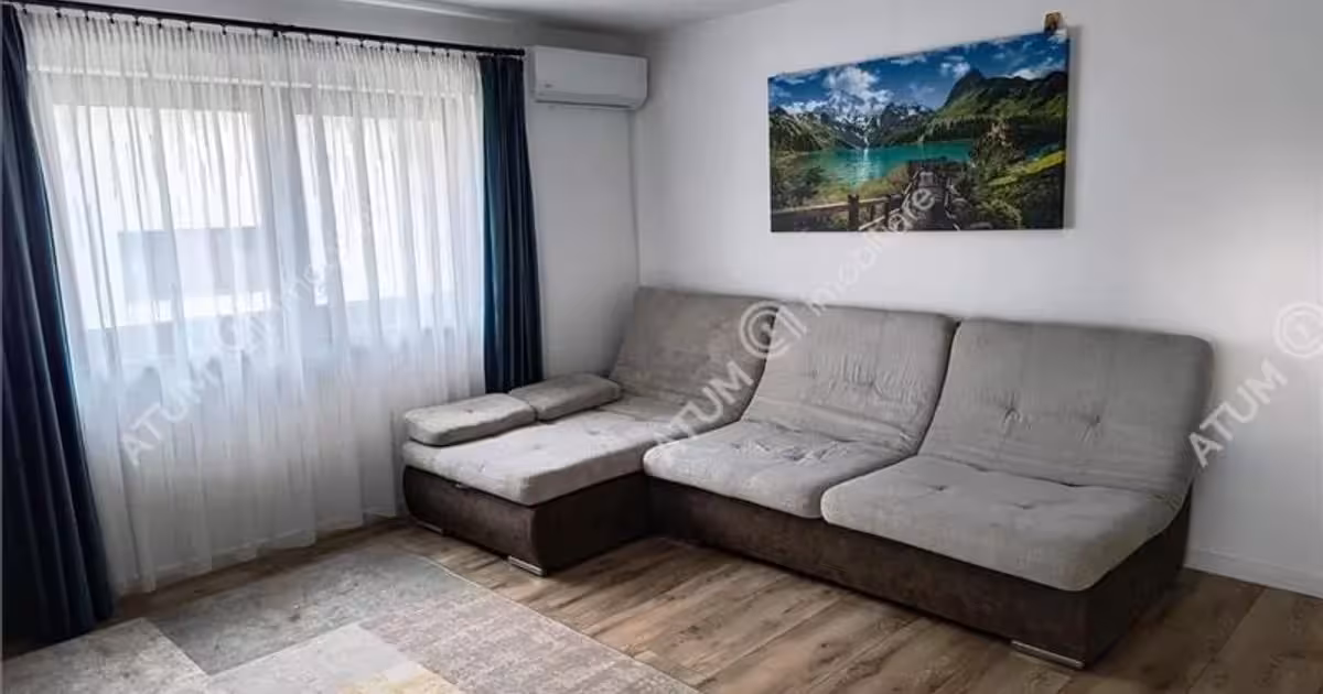 Casă individuală de vânzare cu 4 camere, mobilată în Șura Mică