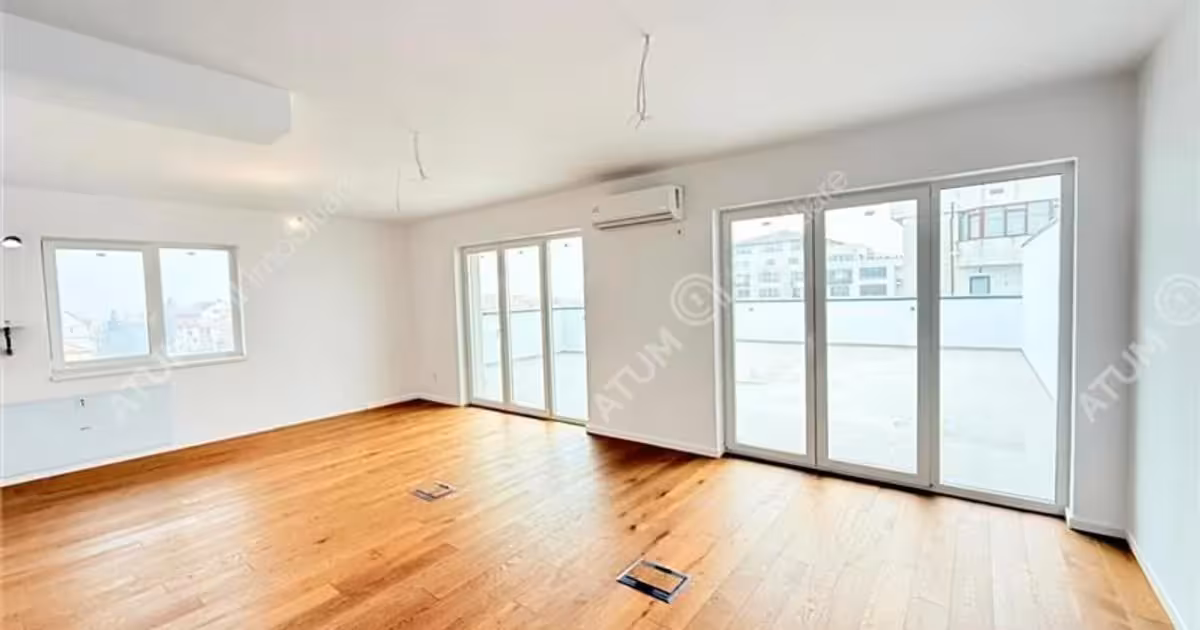 Apartament de vânzare cu 4 camere în zona Exterior Sud, Sibiu
