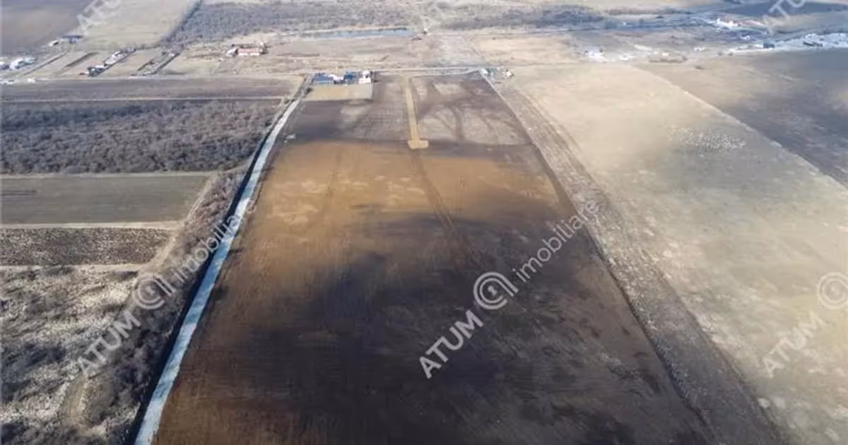 Teren agricol extravilan de vânzare de 132903 mp, în zona Exterior Vest, Sibiu