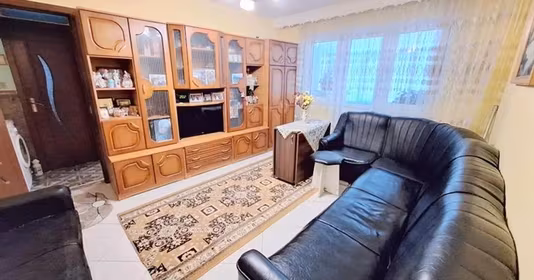 Apartament 9 Mai