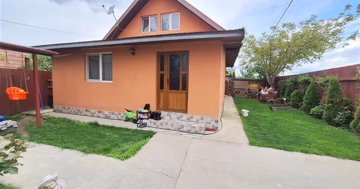 Casă individuală de vânzare cu 3 camere în zona 9 Mai, Bacău