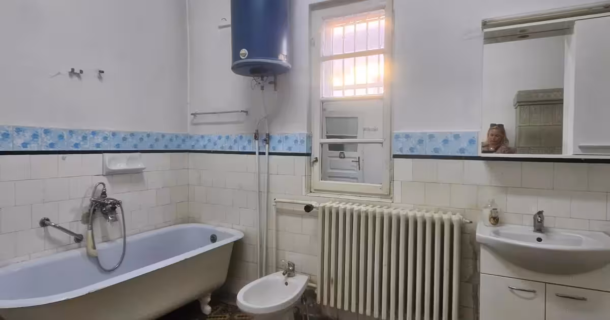 Apartament de vânzare cu 3 camere în zona Știrbei Vodă, Ultracentral