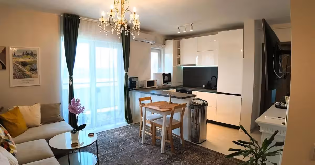 Apartament de vânzare cu 3 camere, mobilat în zona Turnișor, Sibiu