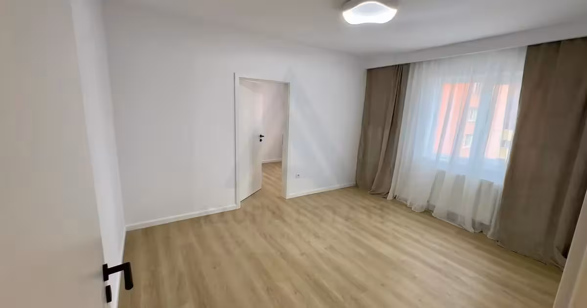 Apartament de vânzare cu 2 camere, mobilat în zona Hipodrom 1, Sibiu