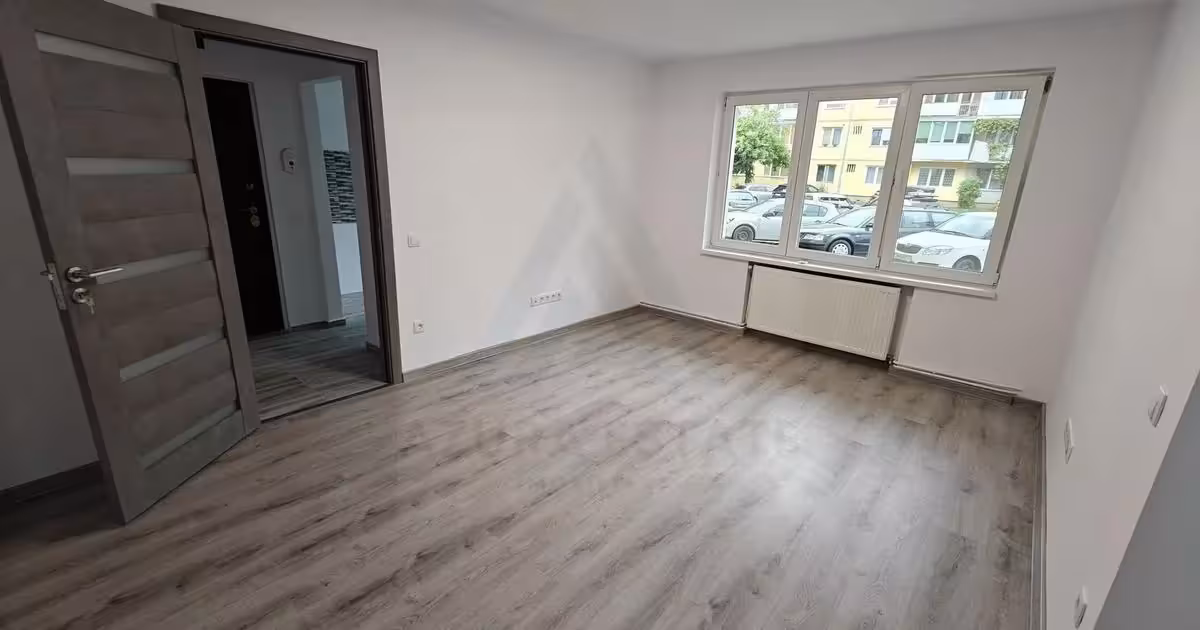 Apartament de vânzare cu 2 camere în zona Terezian, Sibiu