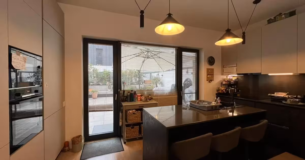 Casă individuală de vânzare cu 6 camere, mobilată în zona Pipera, Sector 1