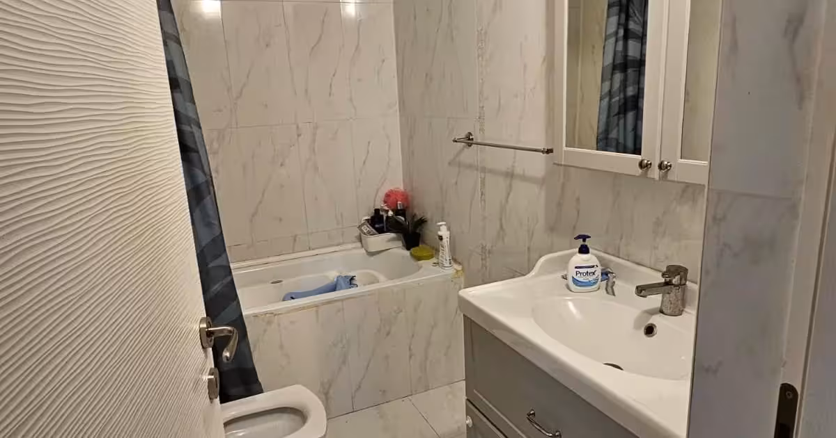 Casă individuală de vânzare cu 7 camere în zona Andronache, Sector 2