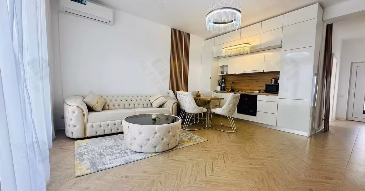 Casă de vânzare cu 4 camere în Berceni