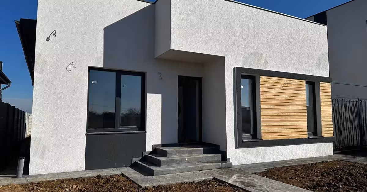 Casă individuală de vânzare cu 4 camere în Berceni