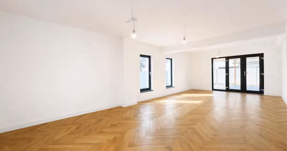 Casă de vânzare cu 5 camere în Berceni