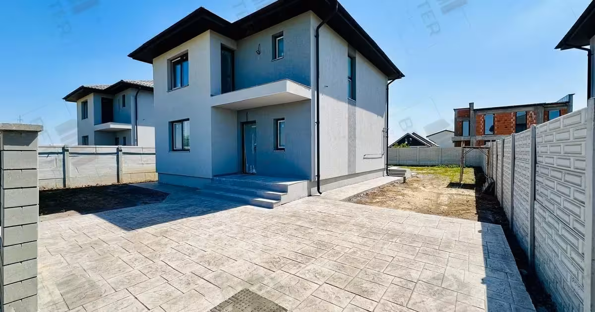 Casă individuală de vânzare cu 4 camere în Berceni