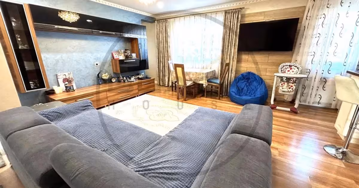 Apartament de vânzare cu 4 camere, mobilat în zona Iris, Cluj-Napoca