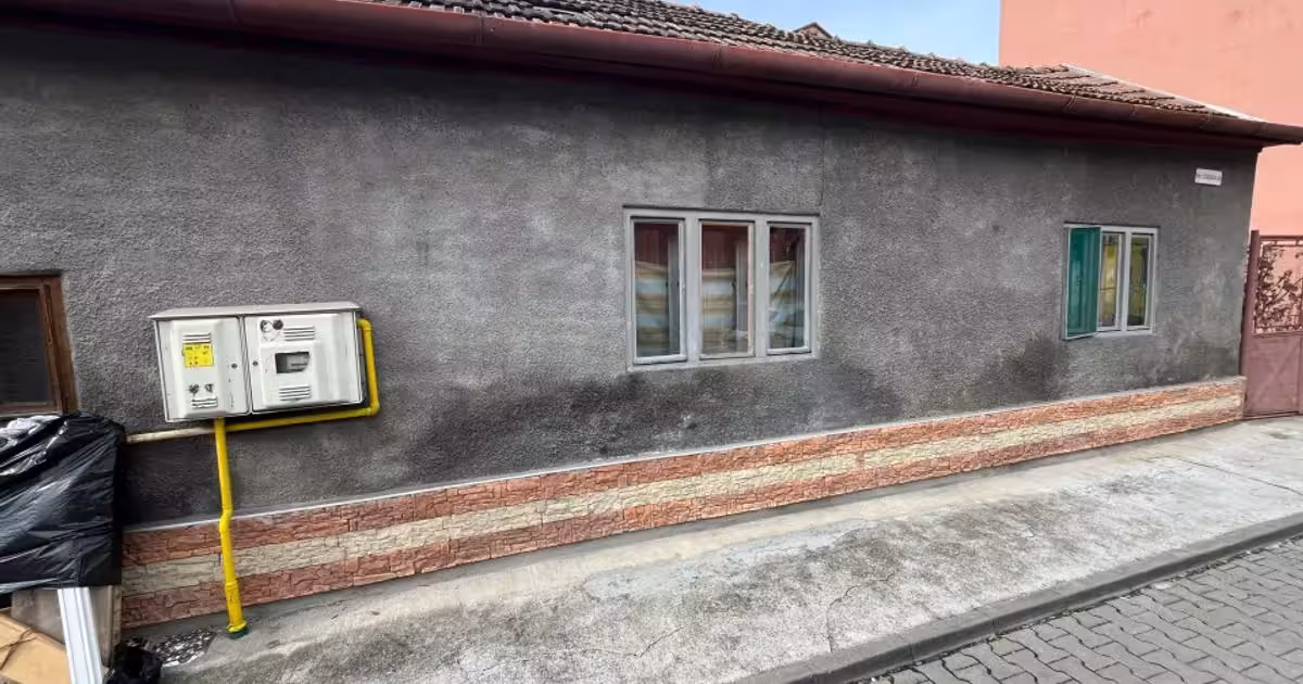 Casă individuală de vânzare cu 2 camere în zona Central, Cluj-Napoca