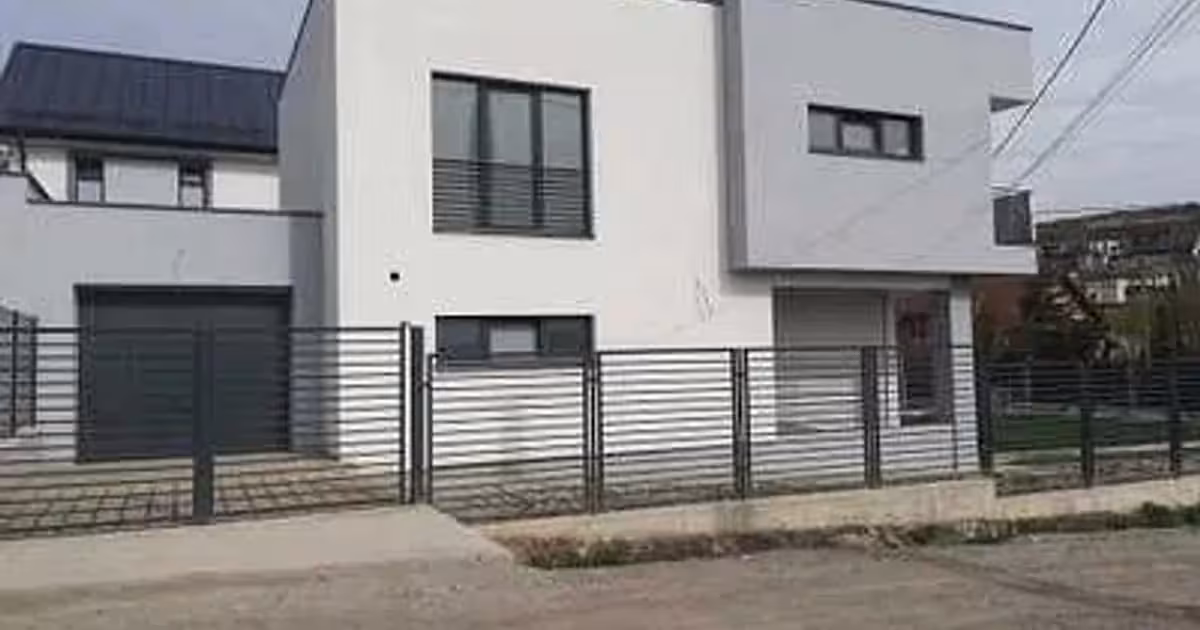 Casă individuală de vânzare cu 5 camere în zona Iris, Cluj-Napoca