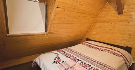 Casă Colibița