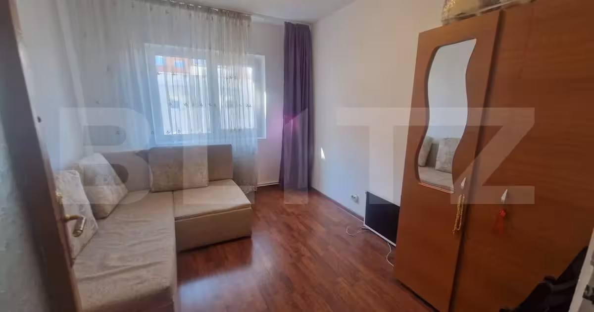 Apartament de vânzare cu 3 camere, mobilat în zona Astra, Brașov