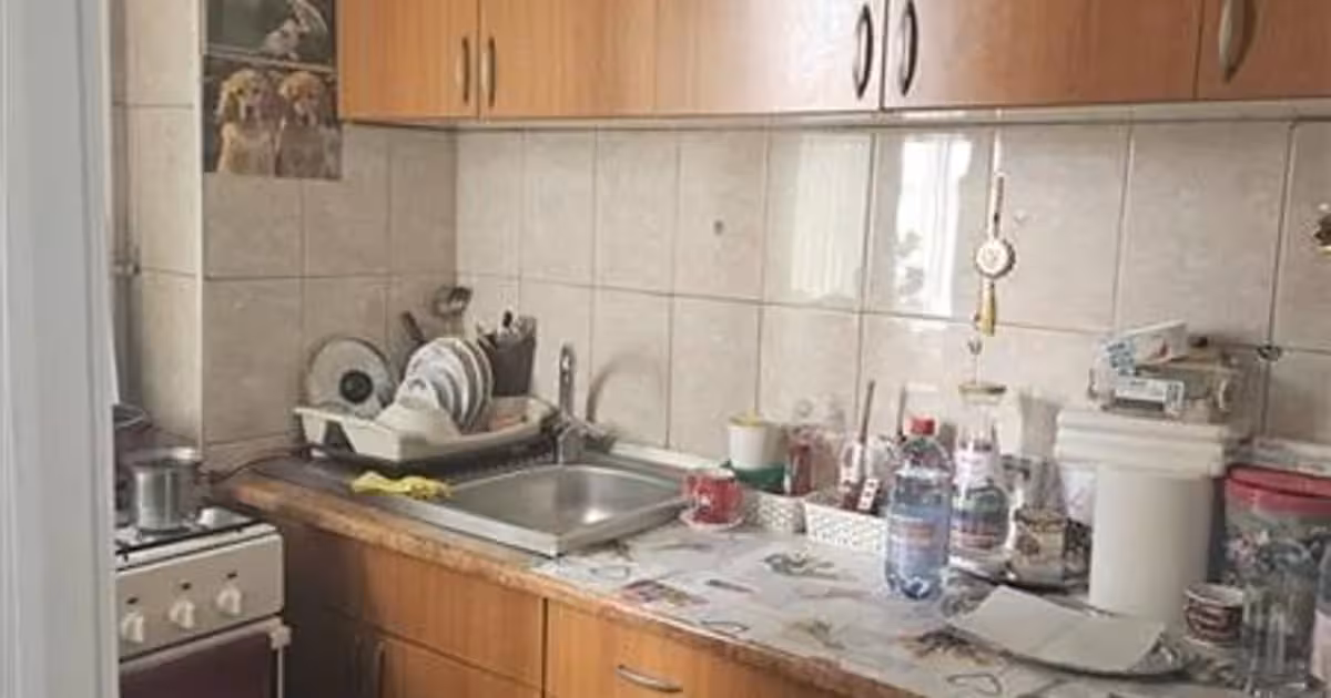 Garsonieră de vânzare în zona 13 Decembrie, Brașov