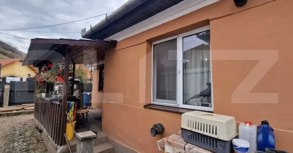 Casă individuală de vânzare cu 2 camere, mobilată în Apahida